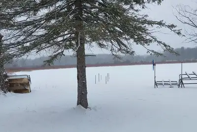 Image de Adorable 2 bedroom cottage in Dryden on an all sports lake