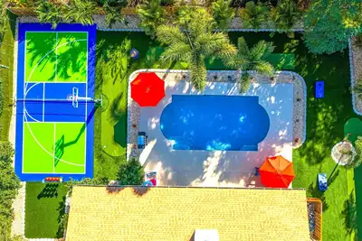 Image de Pickleball, Basketball, Mini Golf, Disc Golf, Htd Pool 12min to the beach