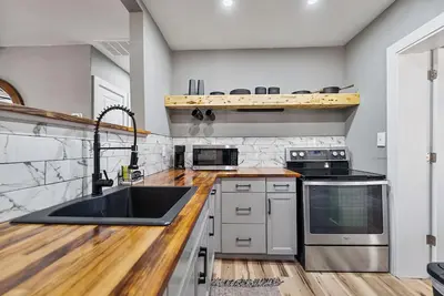 Image de Quiet Milton Retreat Close to Downtown & Water!