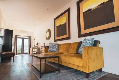 Image de Luxury Cottage & Corporate Apartment Near Old Town, Rose Bowl, Jpl, and More