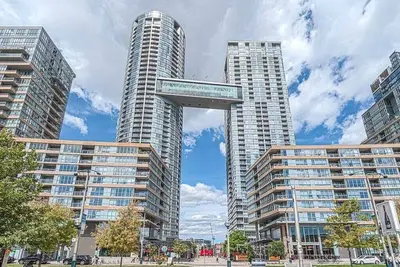 Image de Chic CityPlace Condo with Parking and Lake Views!
