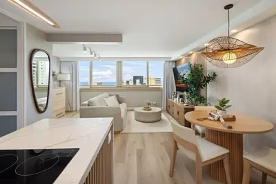 Image de Waikiki Ocean Luxe Retreat High Floor Suite