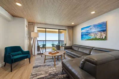 Image de Waikiki Ocean Luxe Panorama 2bd, Free Parking