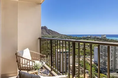 Image de 27f Ocean View-Free Parking&Steps away from Beach