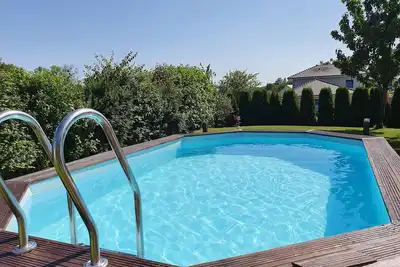 Image de Villa 2 chambres avec piscine à Montfaucon.