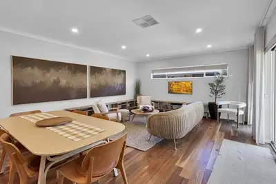 Image de Spacieuse maison de 3 chambres dans le quartier verdoyant de Yokine