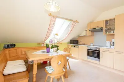 Image de Vineyard apartment (from 3 nights) - Naturparkbauernhof Familie Pöltl