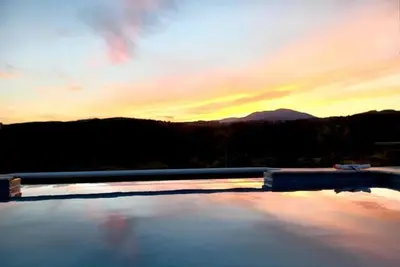 Image de Villa familiale ardéchoise des cinq tours avec piscine