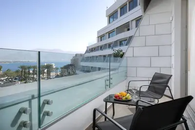 Image de By Edom - דירה נוף מטריף לים במתחם סי סייד