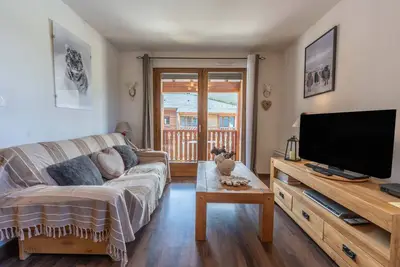 Image de Appartement « Le Madres » avec vue sur le lac et terrasse privée