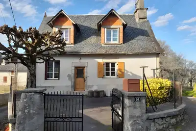 Image de Charmante maison en pierre au cœur de la campagne