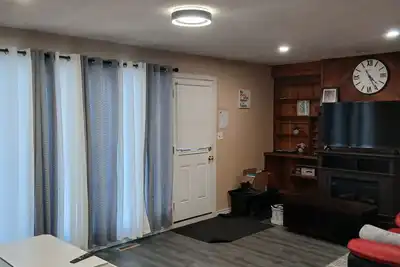 Image de Spacious 3 Bedroom Mainfloor House In Calgary, 10mins To Downtown Or Airport.