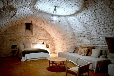 Image de Maison de vacances « La Cours des Anges » avec vue montagne, piscine partagée et Wi-Fi