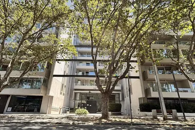 Image de Sophisticated 2-Bedroom Apartment with Views of Barrio Italia and Jacuzzi