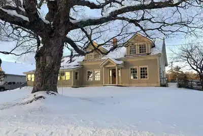 Image de Historic 4-bedroom House on working Horse Farm. 20 Mins to Okemo.