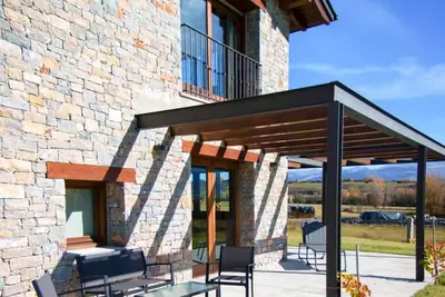 Image de Les feixes llargues. House 14 people (19 +supl)