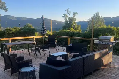 Image de New To Vrbo - Catskills Cabin Surrounded by Mountain Views and Hot Tub