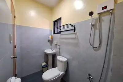 Basilia Guest House - Cozy 1bdr with Bathroom