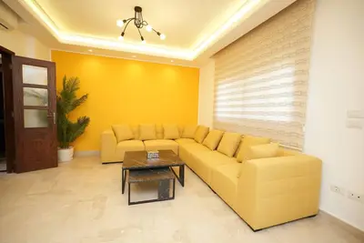 Image de The Yellow Apartment, Badaro 3 Bdrm, 24/7 Electric