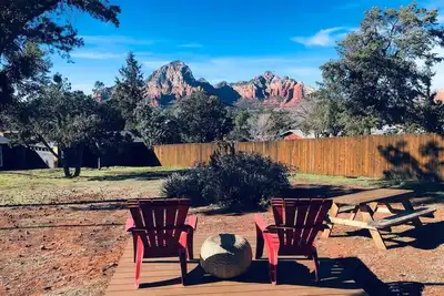 Image de Cowboy Cottage! A Historic Home w/ Epic Views! West Sedona & Hot Tub!