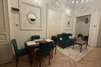 Image de Bucharest Little Paris Elegance