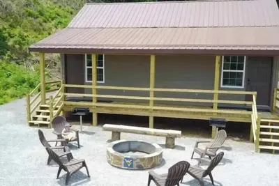 Image de Enjoyable centrally located 1-bedroom cabin in Bluewell at Gold & Blue cabins