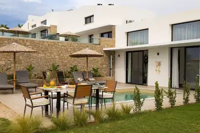 Image de Rocky Villa –  2 Bedroom Private Pool, Garden & Nature Views | Halkidiki Retreat