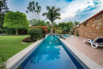 W36b - Forget about everything and relax! !