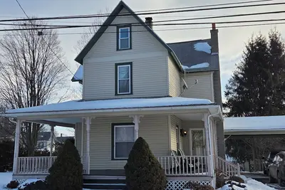 Image de Welcoming 3-bedroom house in charming Canton for your getaway