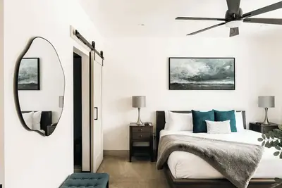 Image de Modern Mountain Townhome - Rooftop Hot Tub