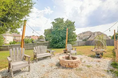 Image de Fire Pit • Bbq Patio • Kids Playground • Sleeps 12
