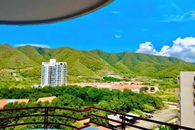 Image de Promo Deal! Beach Condo Few Steps From Ocean.