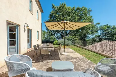 Image de Appartement Olivo - Appartement de 3 chambres en Toscane