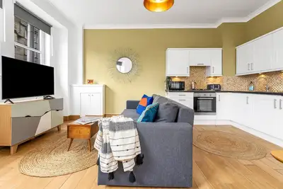 Image de Appartement 2br dans le centre-ville d'Édimbourg