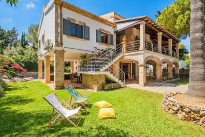 Image de Maison à Alcudia Bell Lloc avec piscine près la mer