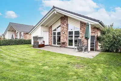Image de Zum Lorendamm 74 - Holiday home with fireplace and sauna - Dag-880 - Tasteful