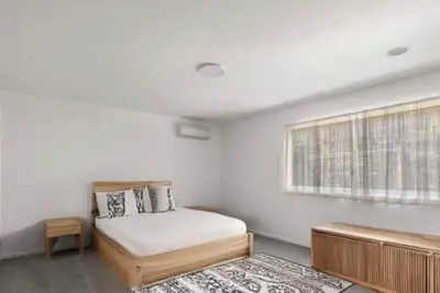 Image de Family holiday house across the surf beach