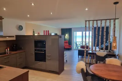 Image de 1-room studio apartment with balcony lake side