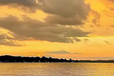 Image de Luxury 5-Star Chesapeake Bay Waterfront Home