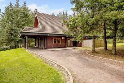 Image de Foresters Spa Plus (Pet), Dundee