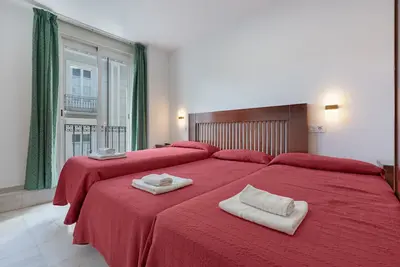 Image de Chambre « Habitación 205 Triple » avec balcon, Wi-Fi et climatisation