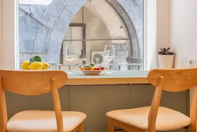 Image de Elegance and Comfort in the Heart of the City - Ideal for Families and Groups