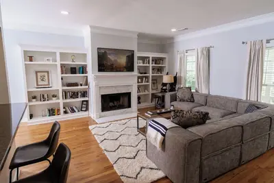 Image de Atlanta Worldcup Retreat Private Porch, 5 beds, near Mercedes Benz