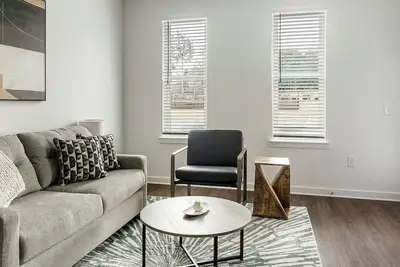 Image de Landing | Stunning 2bd, Gym, Clubhouse