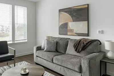 Image de Landing | Beautiful 2bd, Yoga Studio, Clubhouse