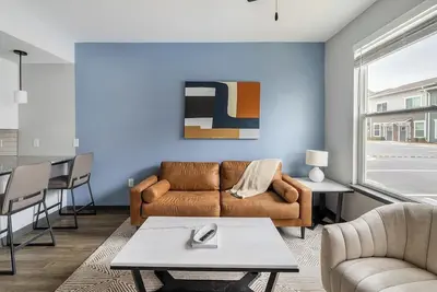 Image de Landing | Beautiful 3bd, Game Room, Pool