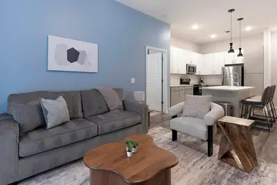 Landing | Stunning 2bd, Yoga Studio, Gym