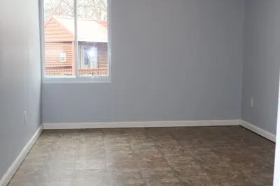 Image de Bright 4-bedroom bungalow with Ac - with in Strawberry Park Resort Campground