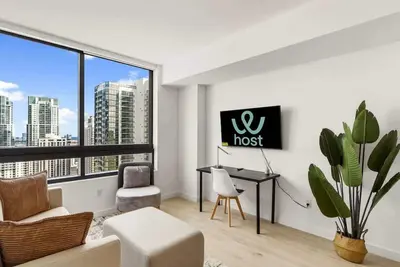 Image de Prime Location Condo | Downtown Miami | Pool & Gym