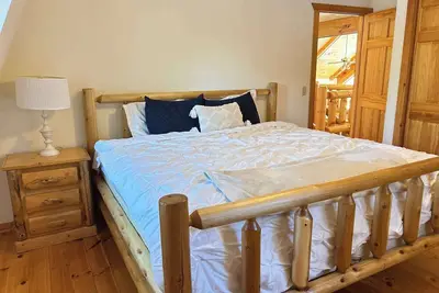 Image de The Gathering Shore | Arcade | Kayaks | Lake Toys